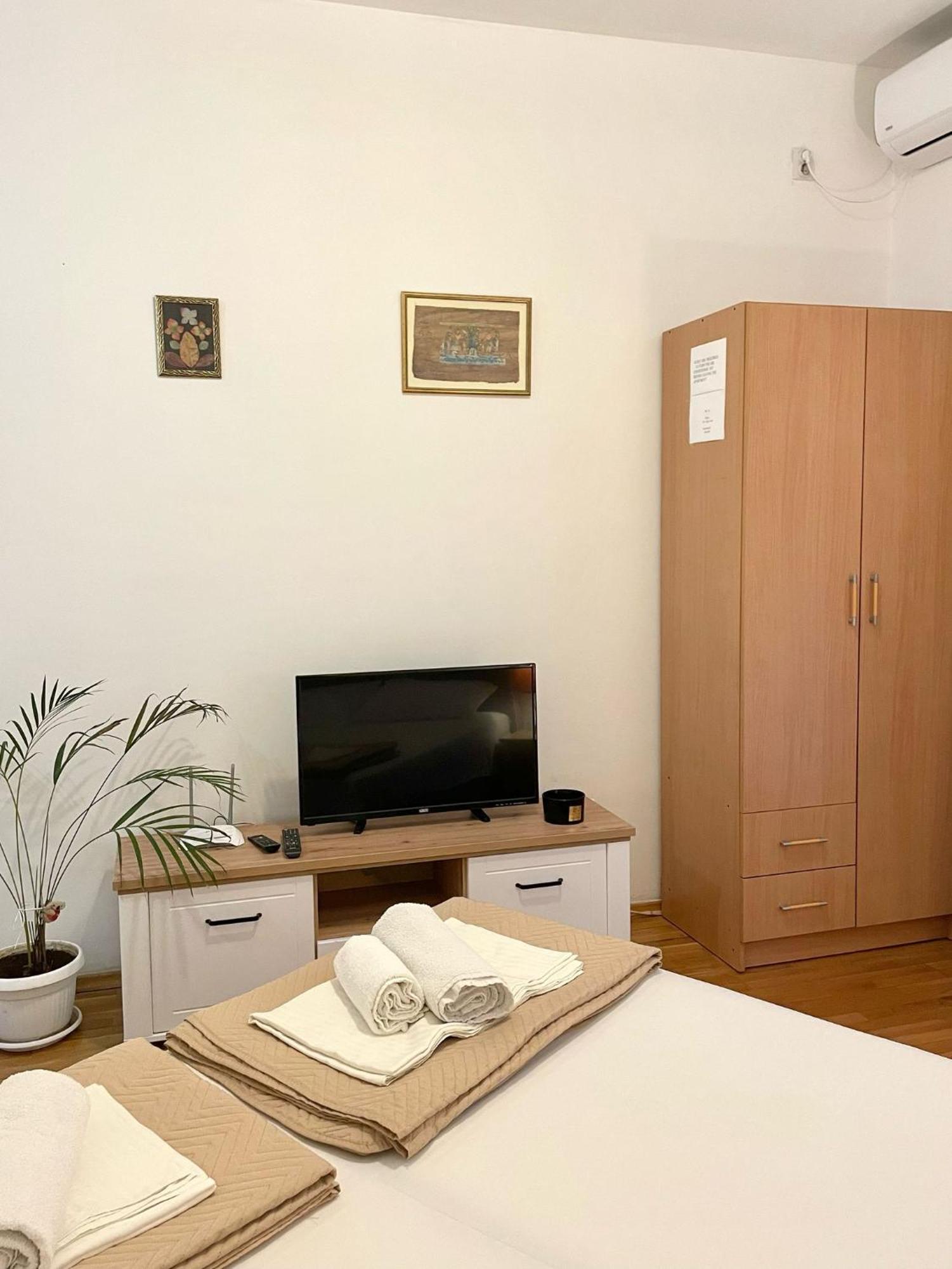 Apartment Kralj Котор Экстерьер фото